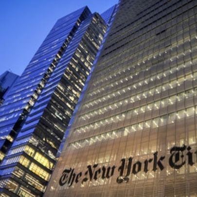 A New York Times editor apologized on Thursday for prior anti-Semitic tweets, following a report earlier in the day from Breitbart. “I have deleted tweets from a decade ago that are offensive. I am deeply sorry,” posted politics editor Tom Wright-Piersanti on his Twitter page, which is currently private.  #antisemitism #NewYorkTimes #nytimes